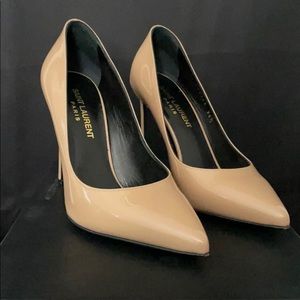 Saint Laurent Nude Patent Leather Pumps